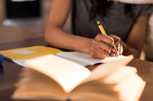 scriere expresiva